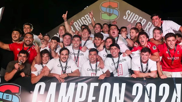 DOGOS CAMPEON