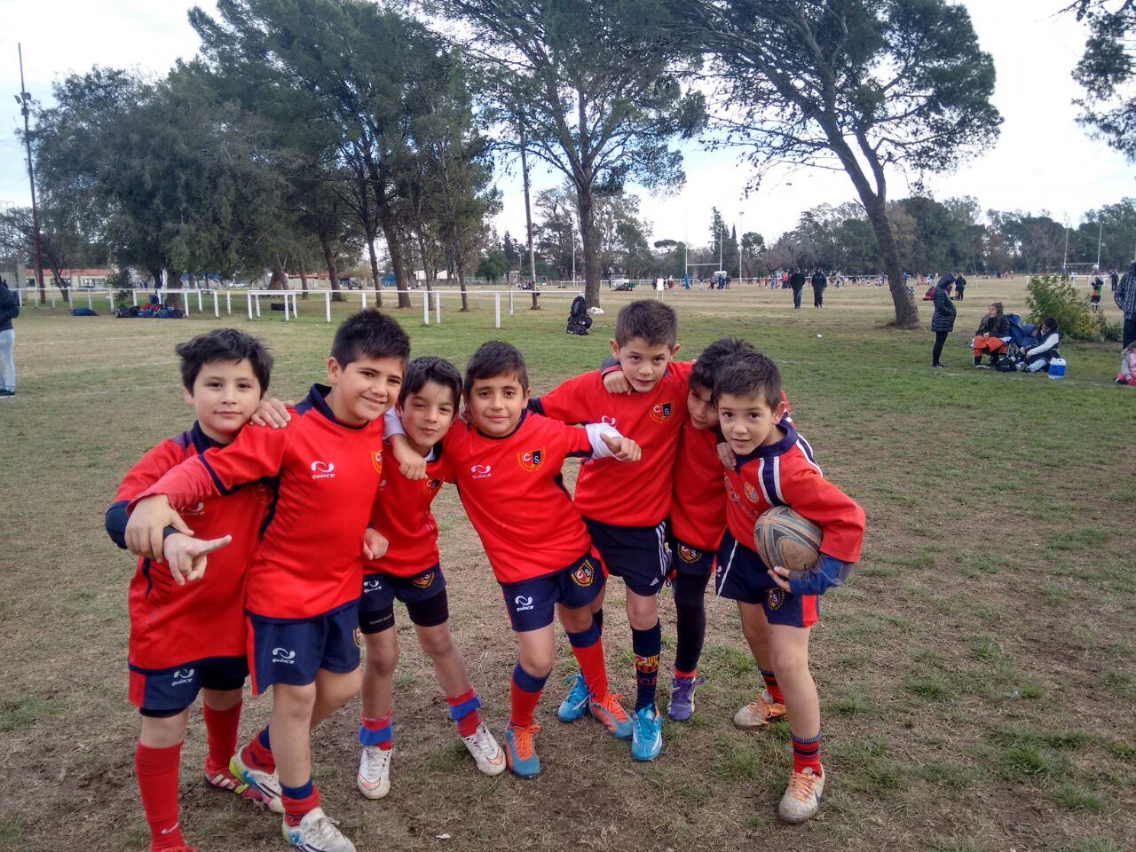 "El Rugby, el Mejor Deporte para Crecer con Valores y Diversión"